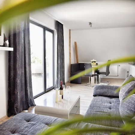 In Mit Eigenem Garten * Mönkebude