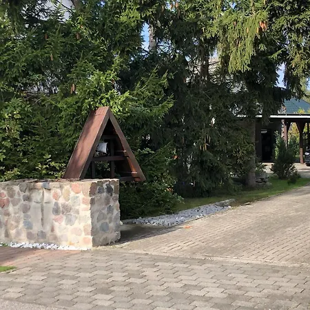 In Mit Eigenem Garten 度假居 Mönkebude