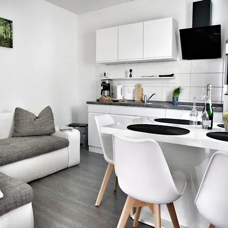 In Mit Eigenem Garten Σπίτι διακοπών