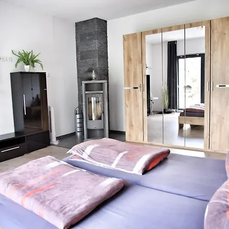 In Mit Eigenem Garten Σπίτι διακοπών