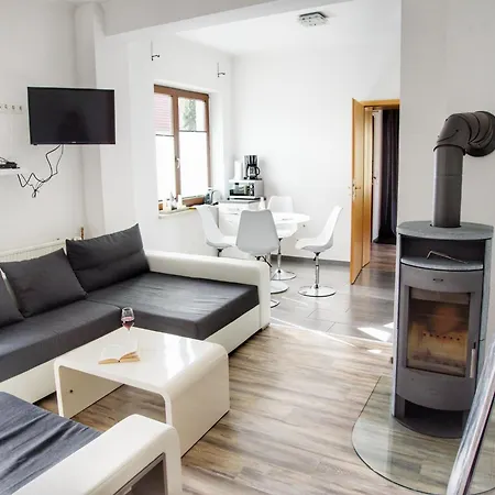 Σπίτι διακοπών In Mit Eigenem Garten *