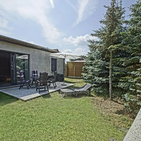 In Mit Eigenem Garten Σπίτι διακοπών Mönkebude