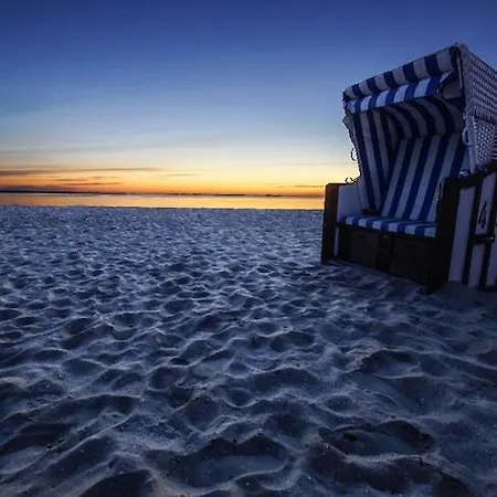 In Mit Eigenem Garten * Mönkebude