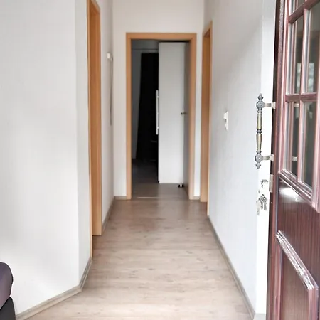 Σπίτι διακοπών In Mit Eigenem Garten Mönkebude