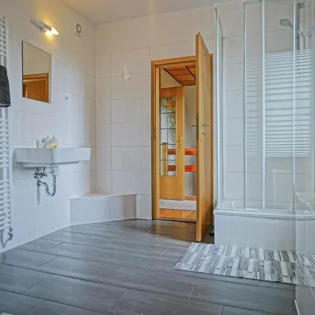 Σπίτι διακοπών In Mit Eigenem Garten