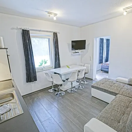 Σπίτι διακοπών In Mit Eigenem Garten