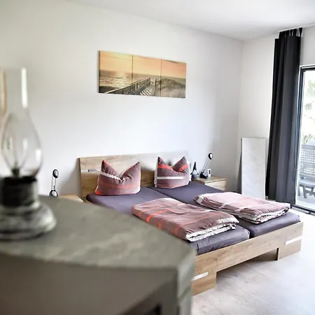 In Mit Eigenem Garten Σπίτι διακοπών