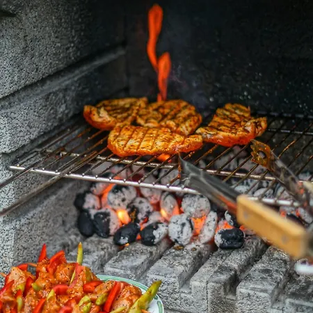 In Mit Eigenem Garten Σπίτι διακοπών Mönkebude