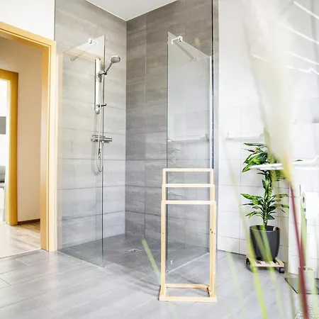 In Mit Eigenem Garten Σπίτι διακοπών